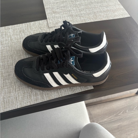 Used good condition Adidas Samba Black White Sneakers - Picture 3 of 4